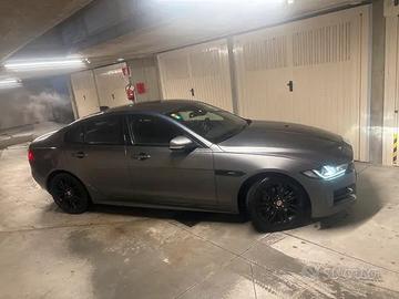 Jaguar xe 2018