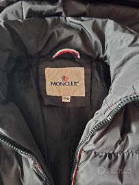 Piumino Monclear: iconico, caldissimo, stupendo.