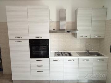 Cucina lineare 3 metri