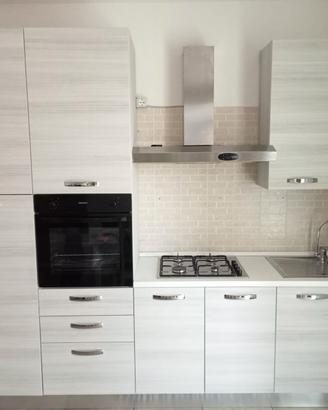 Cucina lineare 3 metri