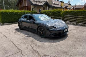 Porsche Taycan Cross Turismo4 /APPROVED