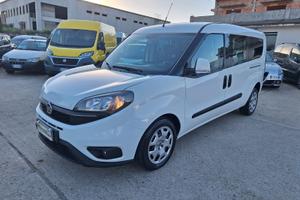 Fiat Doblo Maxi 1.6 multijet 120Cv 5 posti Garanzi