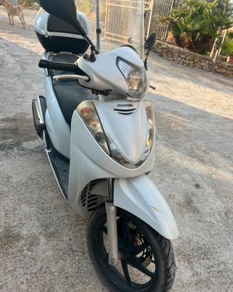 Sh 300