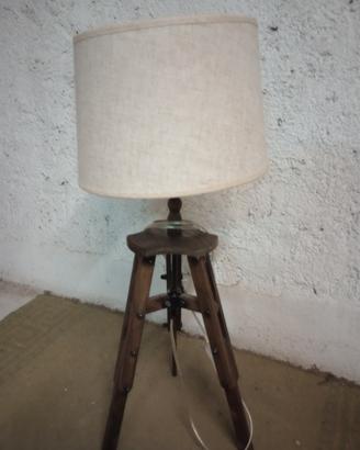 lampada treppiede  h.73 cm