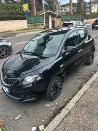 Lancia Y GOLD EDITION