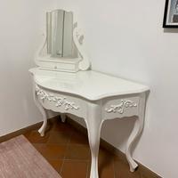 Toilette / Tavolo da trucco stile barocco