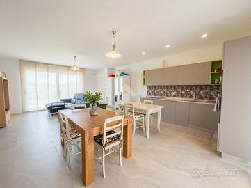 4 LOCALI A MOGLIANO VENETO