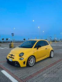 Abarth 695 XSR Yamaha Limited ed.
