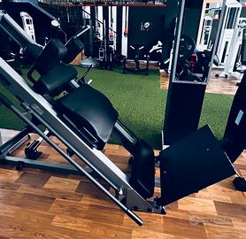 BODY-SOLID Macchina combinata Leg Press