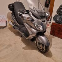 Suzuki Burgman 650 EXECUTIVE