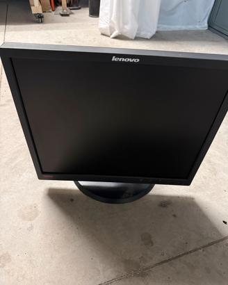 Monitor Lenovo