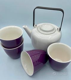 Teiera e 4 tazze thun