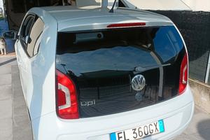 Volkswagen Up 1.0 