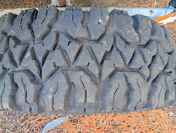 Gomme fuoristrada 235 60 16 Vitara 