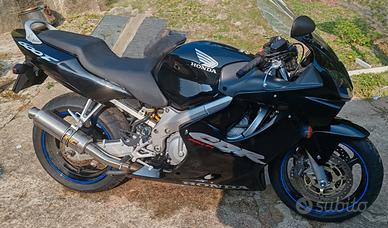 CBR 600F f4 del 2004