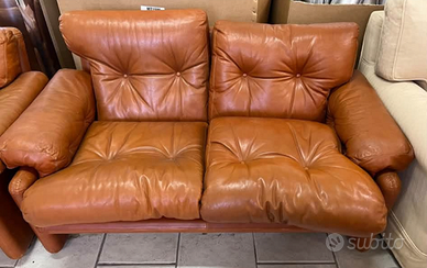 Divano e due poltrone vintage