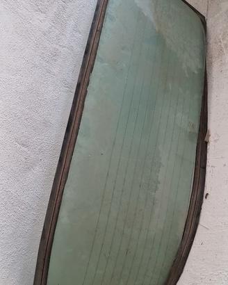 Lunotto e vetri sportelli