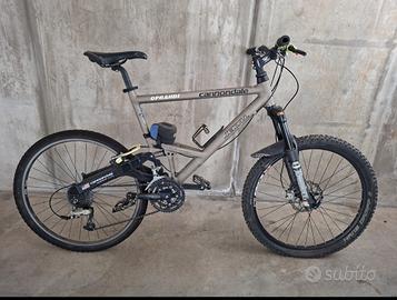 Bicicletta Cannondale