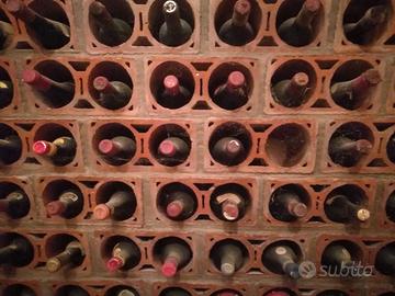 Cantina con 79 vini pregiati 