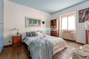 TRILOCALE AL TERZO PIANO CON BALCONE