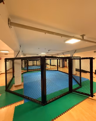 GABBIA MMA 34metri quadri