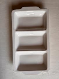 Vassoio di ceramica bianco a scomparti