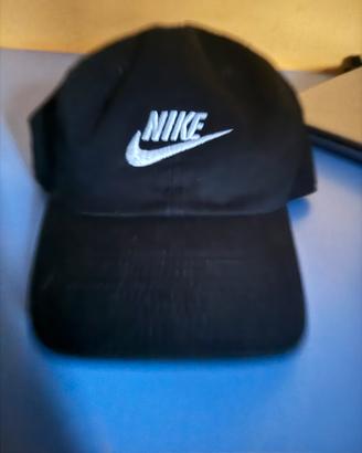 Cappello Nike nero