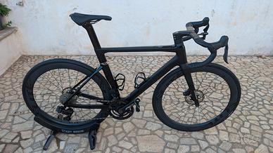 Hygge Model S nera lucida/opaco