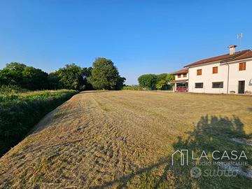 Terreno a San Giorgio della Richinvelda (PN)