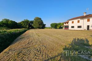 Terreno a San Giorgio della Richinvelda (PN)