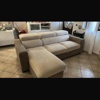 Divano letto con chaise longe