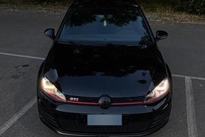 VW GOLF 7 GTI  PERFORMACE