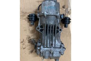 Differenziale posteriore usato nissan x-trail 2.5