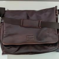 Borsa a tracolla per PC in pelle