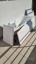 Vasca da bagno jacuzzi