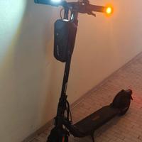 monopattino elettrico ninebot segway 