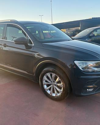 Volkswagen Tiguan 2.0 TDI DSG 4MOTION