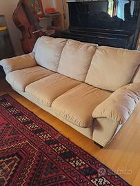 divano letto tre posti natuzzi