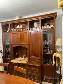 Parete attrezzata arte povera