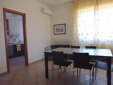 Villetta a Lomazzo con due balconi e garage inclus