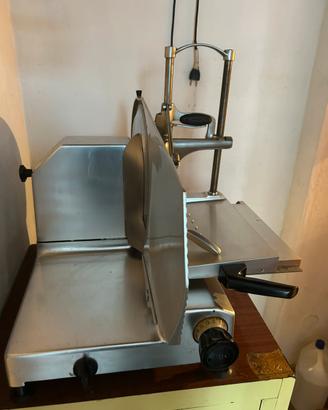 Affettatrice professionale