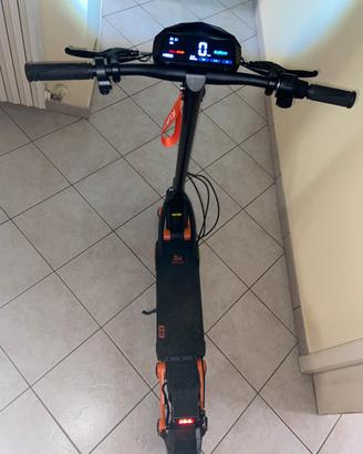 Kukirin g3