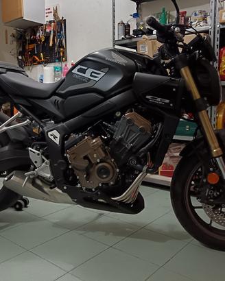 Honda cb 650 r e clutch marzo 2026