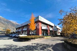 NEGOZIO A SAINT-CHRISTOPHE