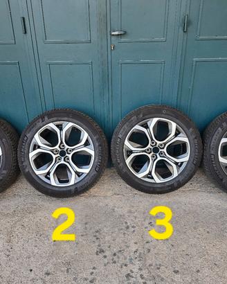 Renault cerchi in lega da 18"+ pneumatici invernal