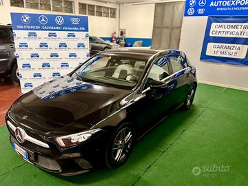 Mercedes-benz A 180 d Automatic Premium/2021/okneo