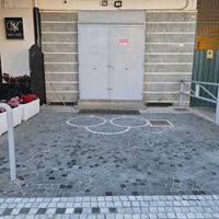 Locale commerciale libero