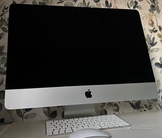 iMac da 21,5" originale Apple