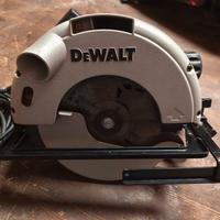 Sega circolare DeWalt usata poco. 