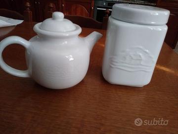 BISCOTTIERA E TEIERA